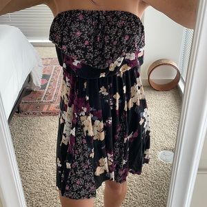 Flower print flowy strapless dress